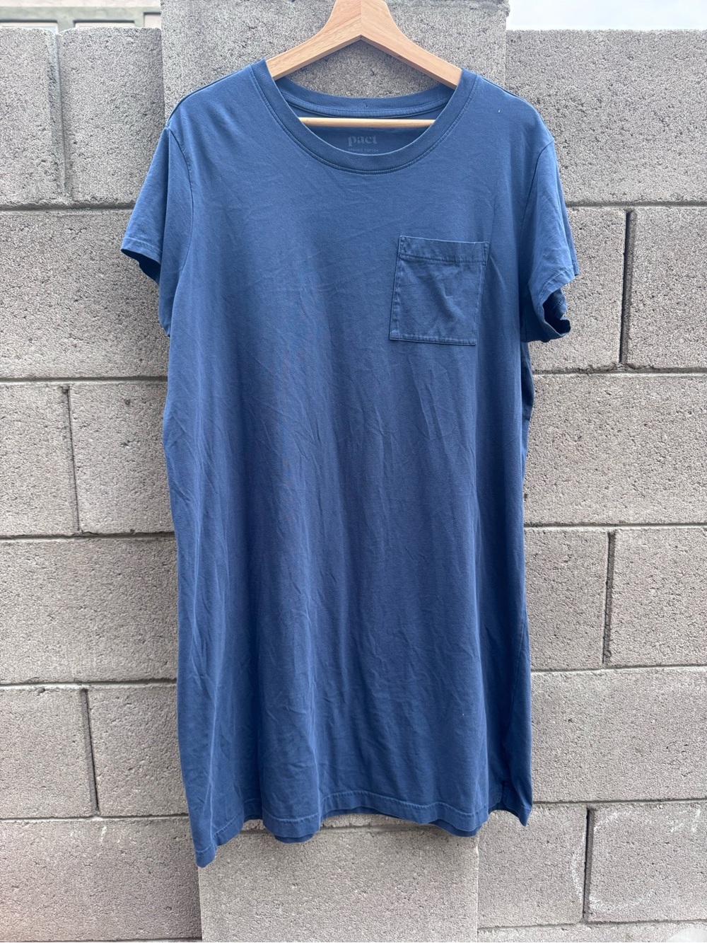 Pact Organic Cotton T-Shirt Pocket Dress in Navy Blue XL